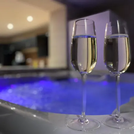 Un Moment Hors Du Temps - Jacuzzi - Billard -baby-foot- Parking - 167 Rouen