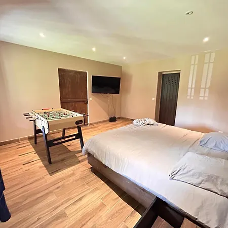 Apartment Un Moment Hors Du Temps - Jacuzzi - Billard -baby-foot- Parking - 167 *