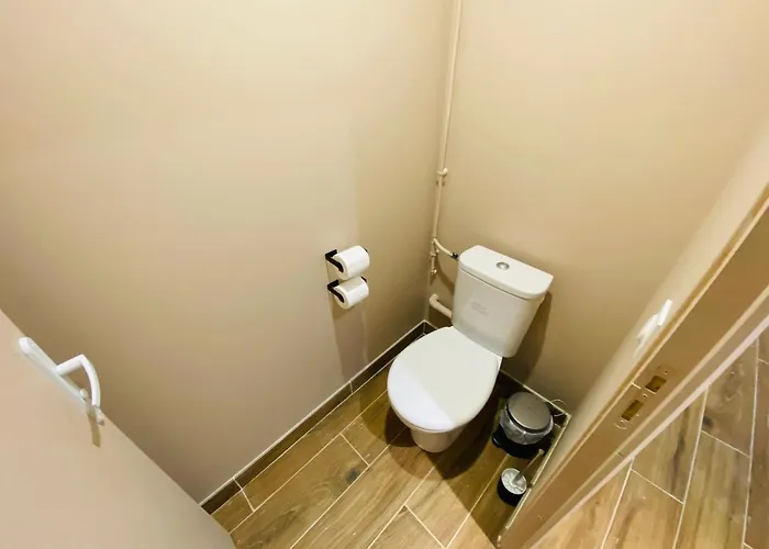 Un Moment Hors Du Temps - Jacuzzi - Billard -baby-foot- Parking - 167 Apartment