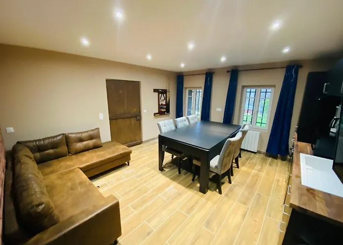 Un Moment Hors Du Temps - Jacuzzi - Billard -baby-foot- Parking - 167 Apartment