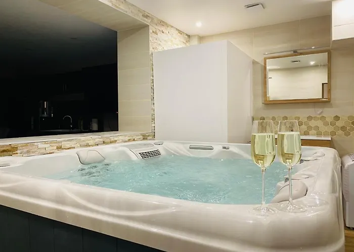 Un Moment Hors Du Temps - Jacuzzi - Billard -baby-foot- Parking - 167